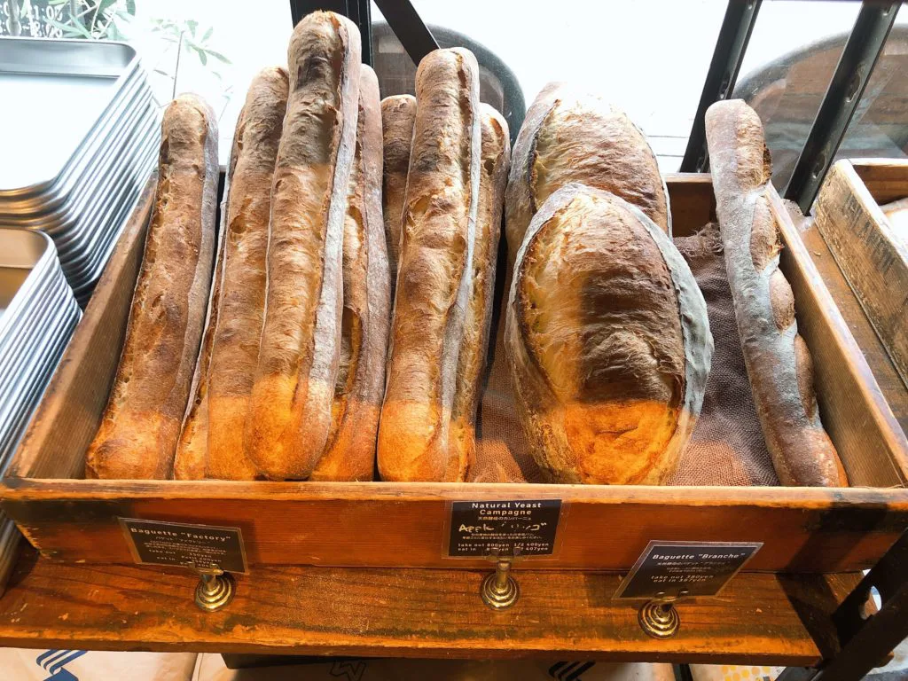 ファクトリー Factory 東京は市ヶ谷にあるお洒落で美味しい人気ブーランジェリー 三上スピカ Spikaのオフィシャルブログ